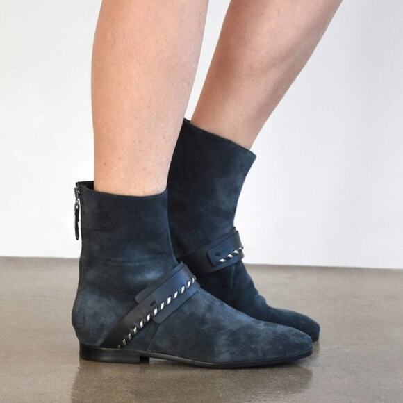 Carritz Bracelet Saddle Stitch Suede Boots Size 36 - Picture 1 of 11